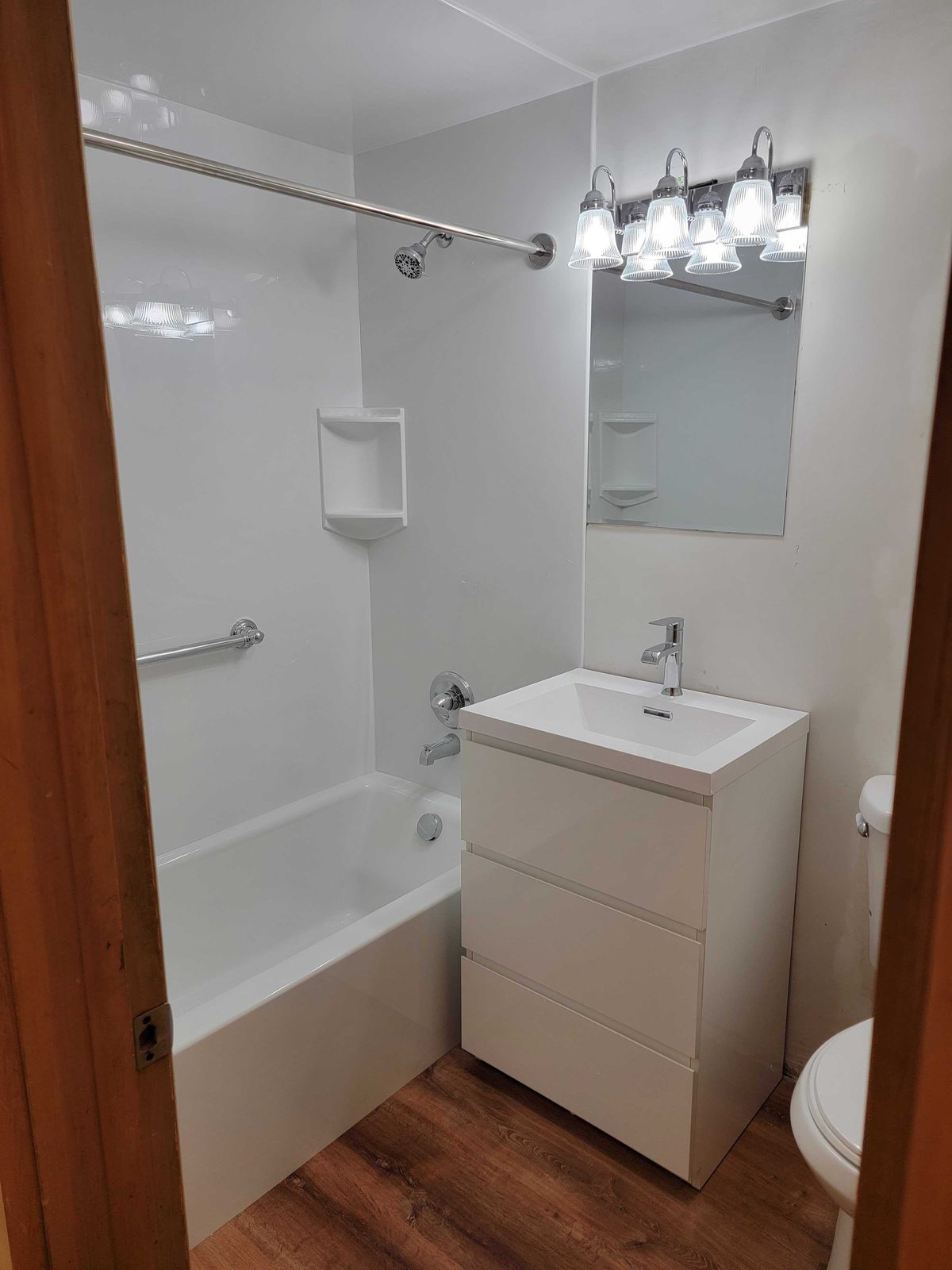 Bathroom 2022 After